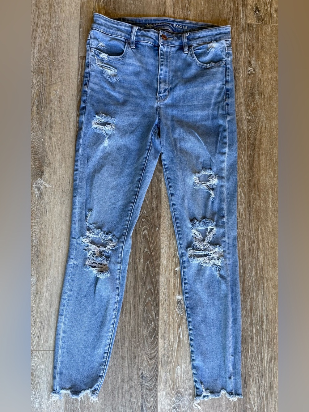 American Eagle Outfitters Distressed Light Blue Skinny Jeans